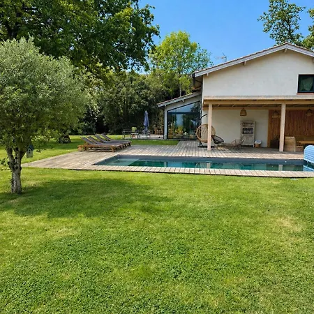 La Des Champs Villa *